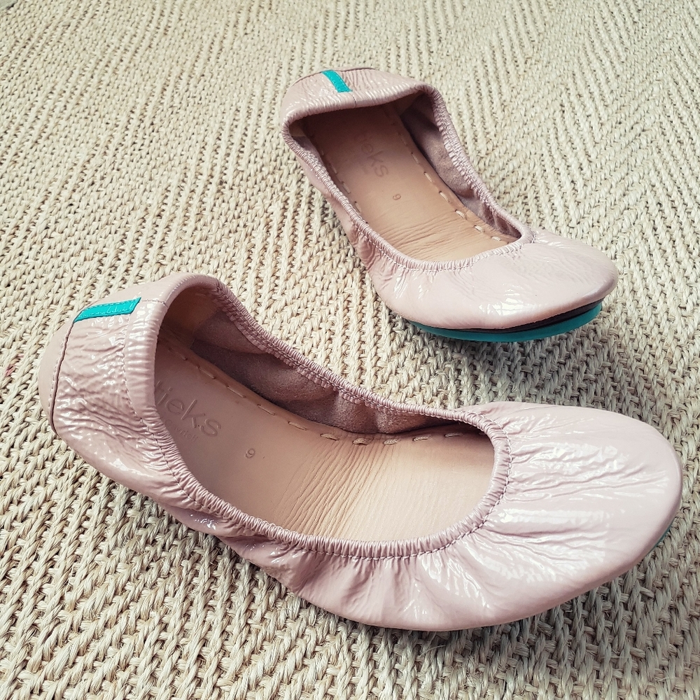 Tieks Cream Patent Leather Flats Sz 9